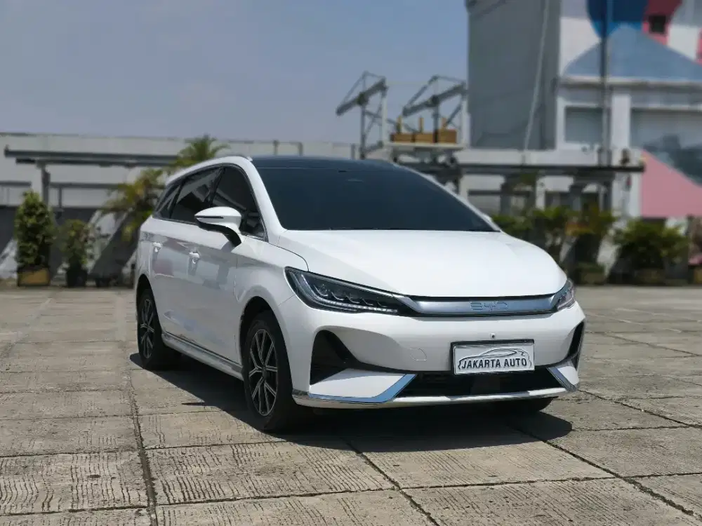 [KM 6RB] BYD M6 SUPERIOR 2025 PUTIH BERGARANSI JAMINAN KM ASLI 2026