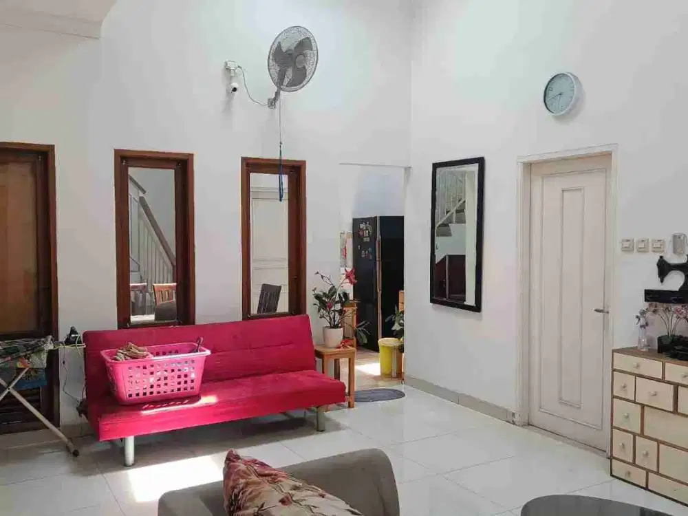 Dijual Rumah Kost  Harapan Indah Bekasi