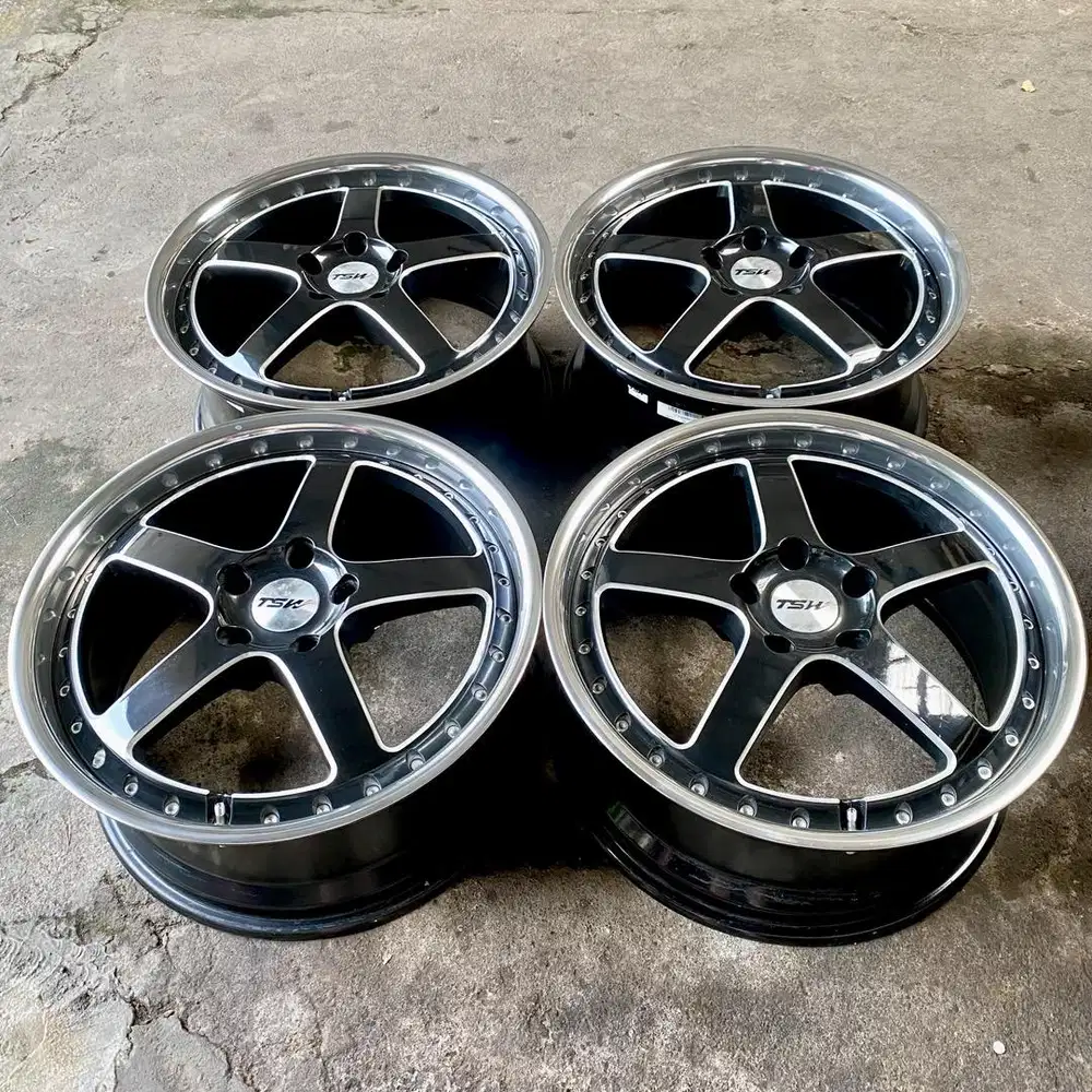 USA TSW Carthage Ring 18 5x114 5x112 Velg Ori Original America R18