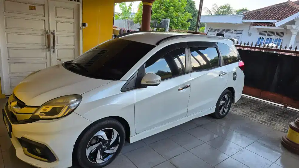 Honda mobilio metic