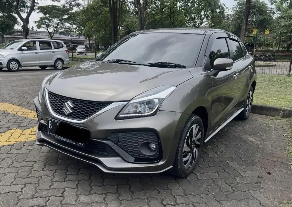 Suzuki Baleno 2021 Abu Abu Matic AT KM Low Istimewa