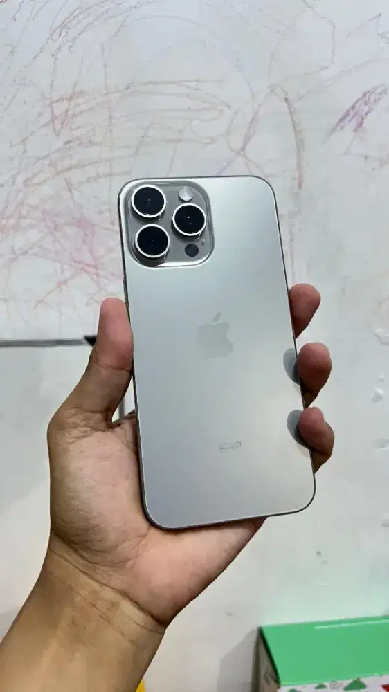 iPhone 15 PRO MAX iBox