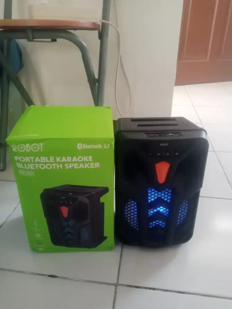 Speaker bluetooth robot rb300 . 350rb