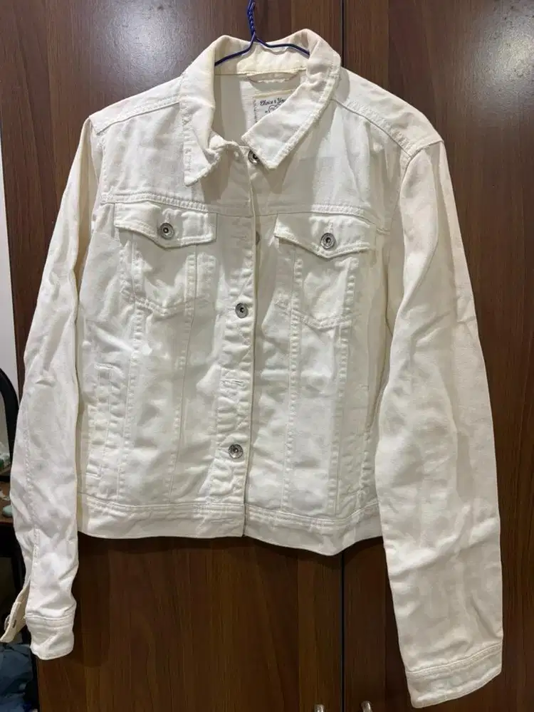 Jaket denim stradivarius white