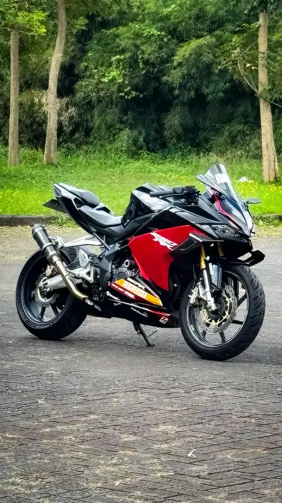 Cbr 250rr ABS 2020 tangan 2 km 13k asli