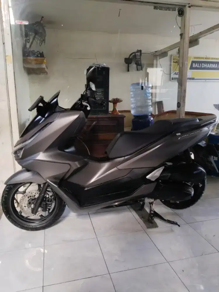 Dp 3 jt  PCX 160 CC thn 2025 cash. / Kredit Bali dharma motor.