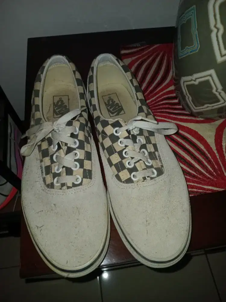 Vans era original size 44 no box