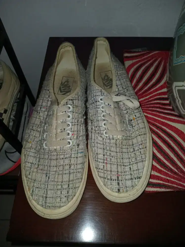 Vans authentic original size 44 no box