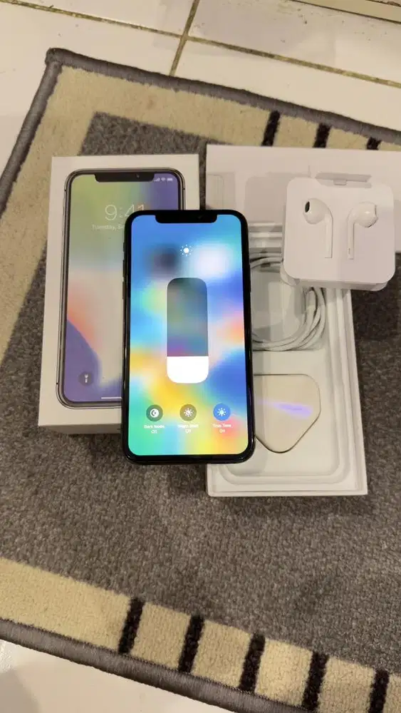 Iphone X Grey 64GB Lengkap Terdaftar