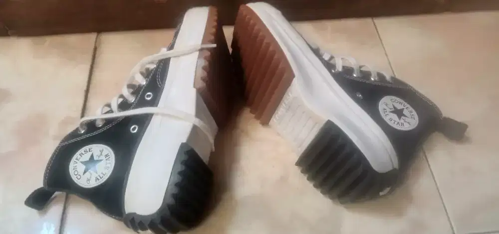 Spatu CONVERSE VIETNAM buat cew