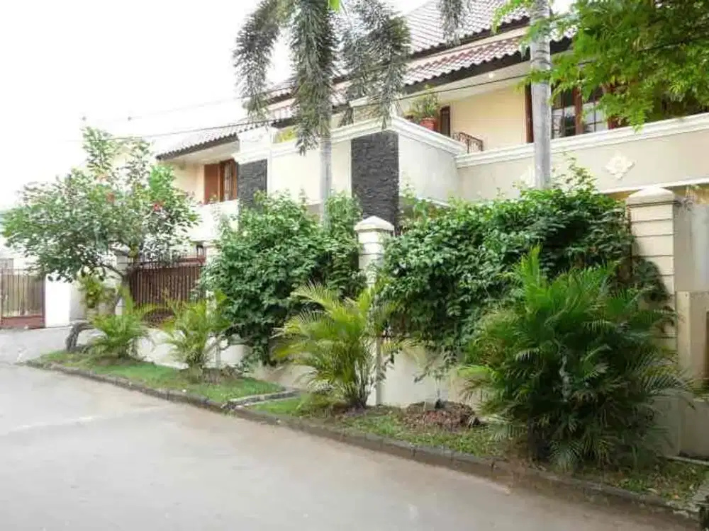 DIJUAL RUMAH MEWAH LUAS — BINTARO JAYA SEKTOR 9