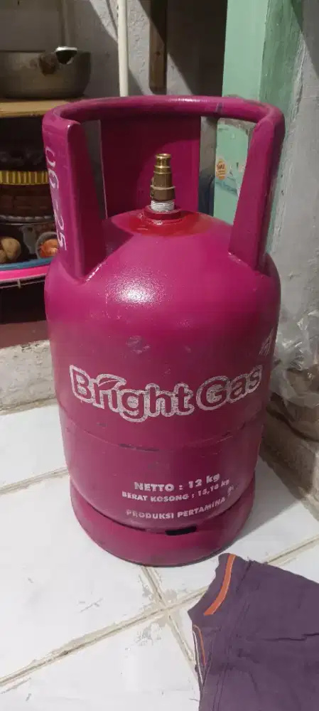 Tabung Gas LPG 12 kg.