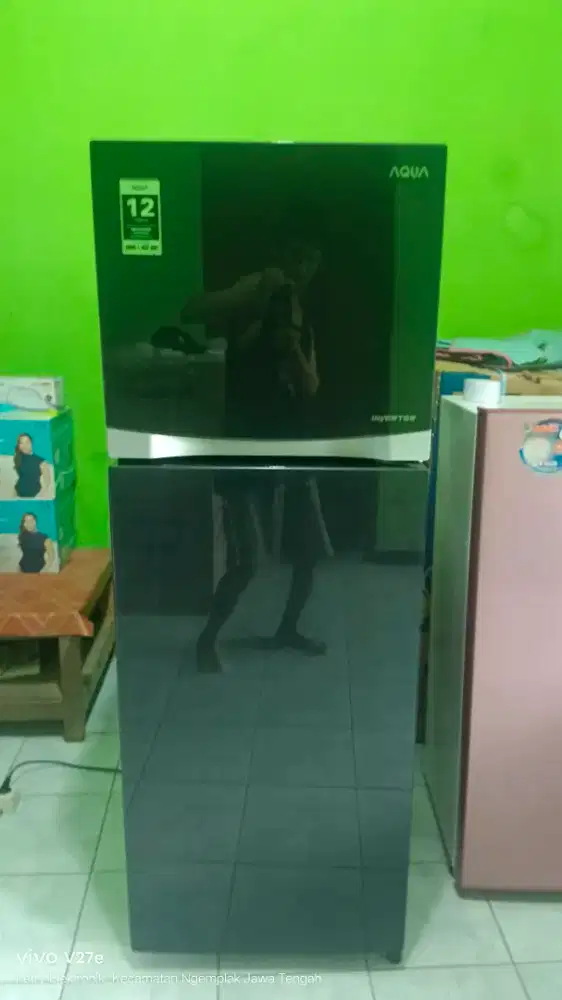 Kulkas Aqua 2 pintu inverter