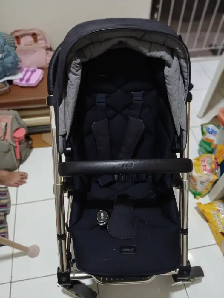 Stroller Kokoh Mamas Papas Urbo (2 Arah)