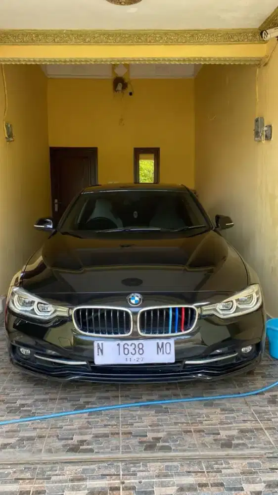 Dijual BMW F30 Tahun 2016
full std