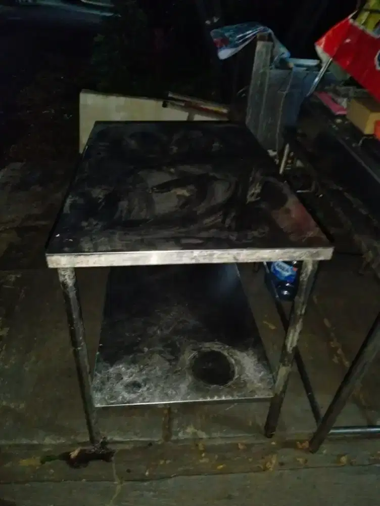 Jual bekas meja olah stainless