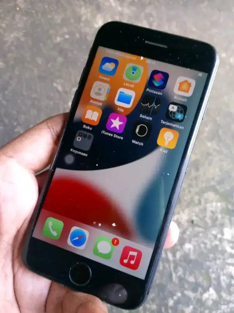 Iphone 7 internal 32GB