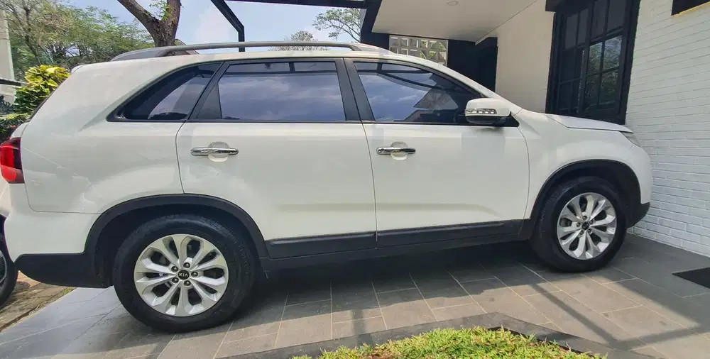 Kia Sorento 2013 Bensin