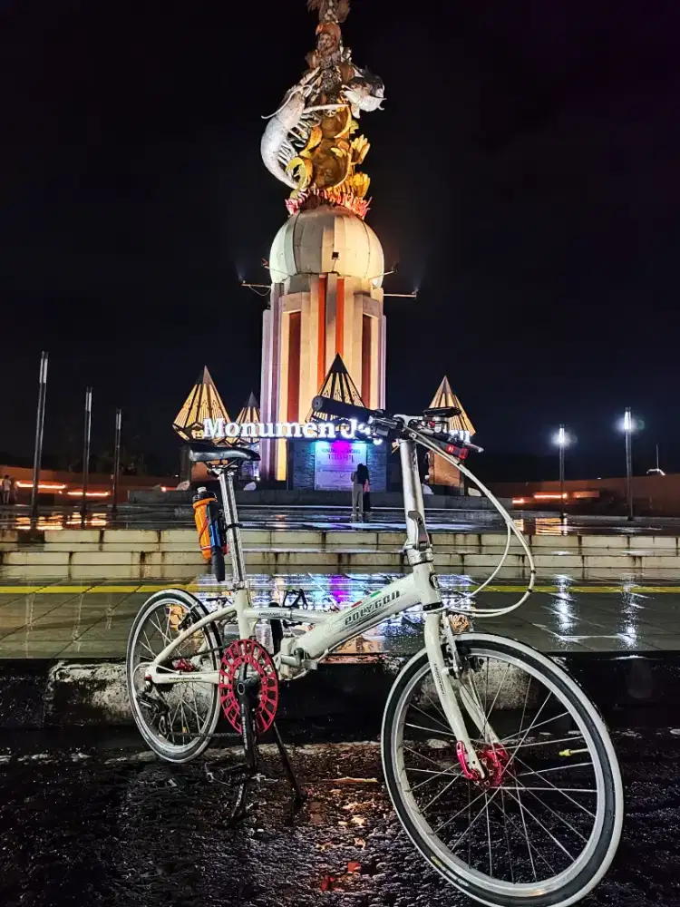 Sepeda lipat Polygon Urbano dlt 3.0