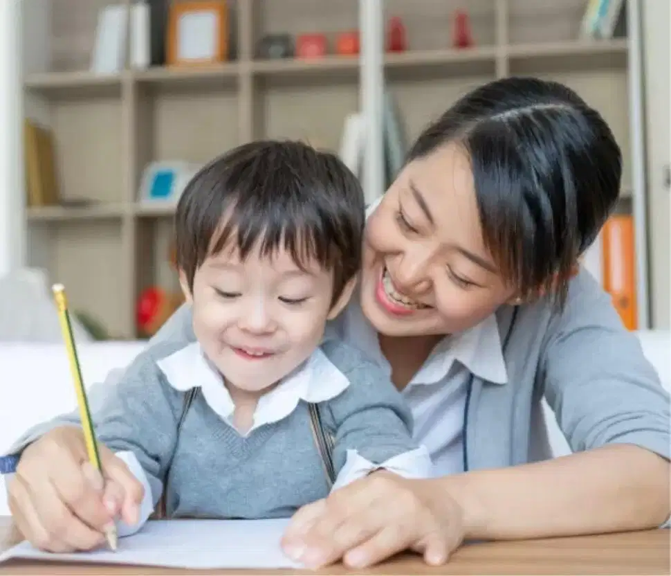 Dicari pengasuh anak domilisi Cikoneng, Bojongsoang, Kab. bandung