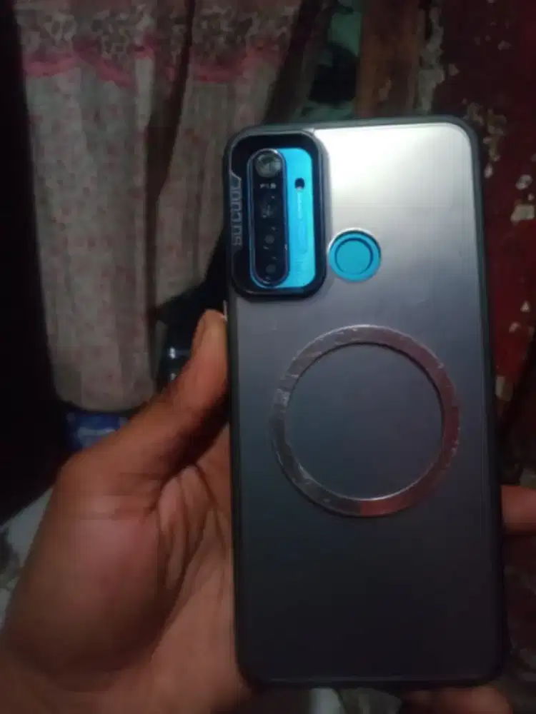 Realme 5i 4/64 hp saja