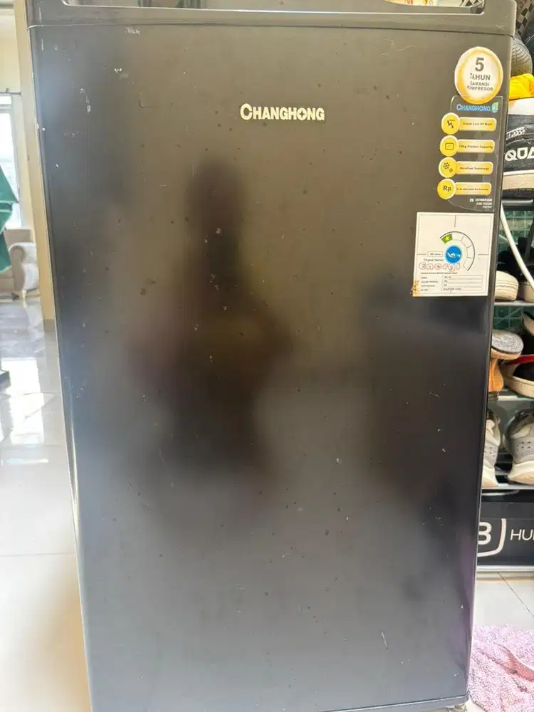 Dijual murah kulkas changhong cbc 100lt