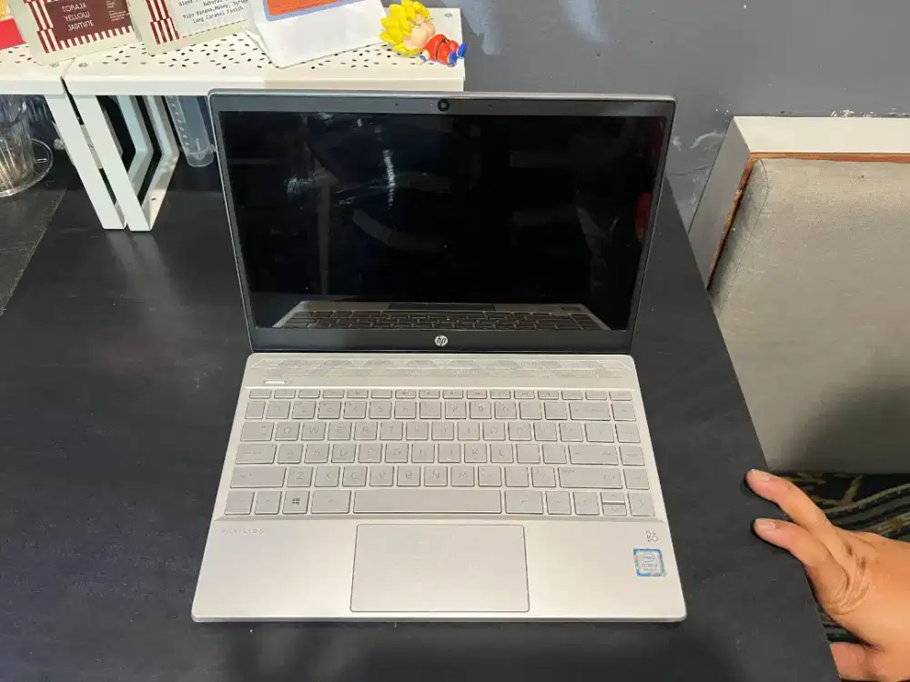 Laptop HP Pavilion 13-an0012TU Intel Core i5 RAM 8GB SSD 256GB