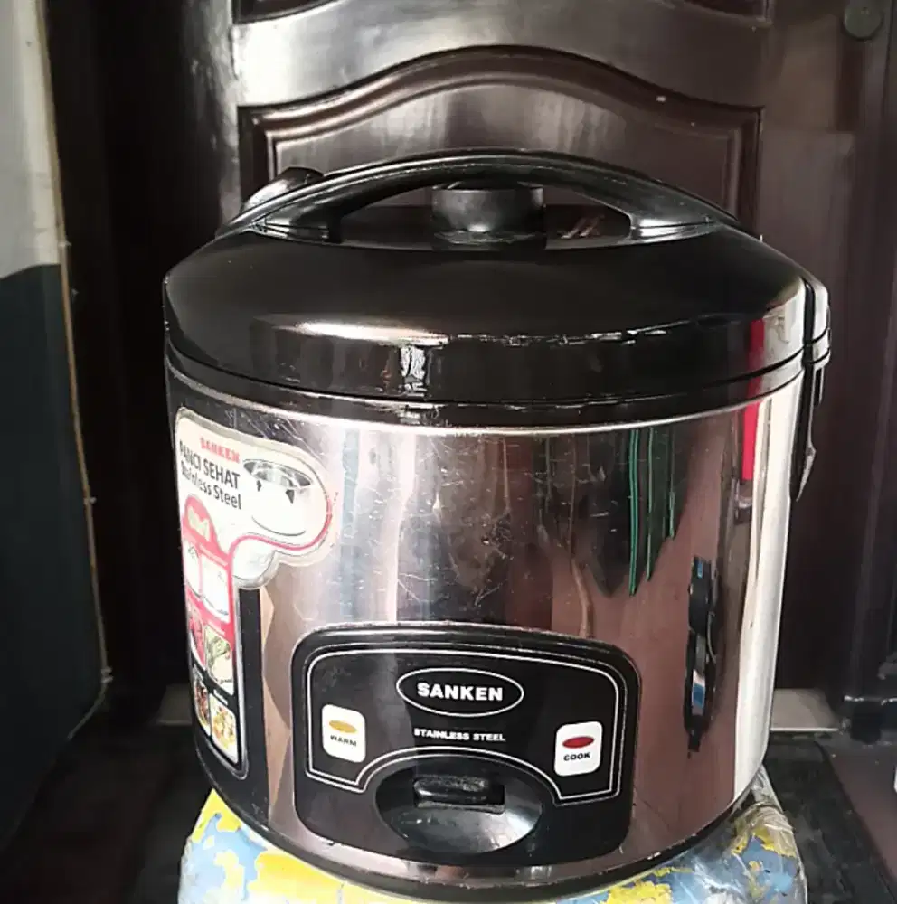 Rice cooker merk Sanken 1.8 ltr type SJ 1999 SP
