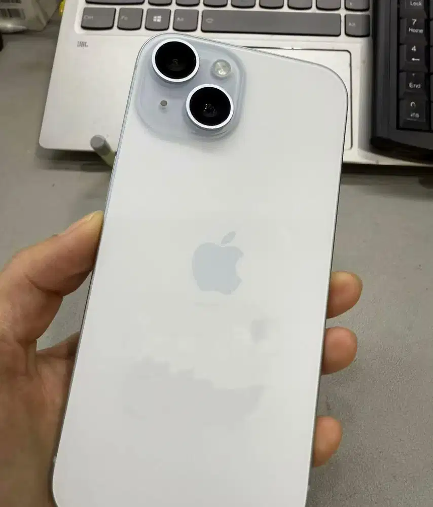 Iphone 15 inter 128 gb battery health 95