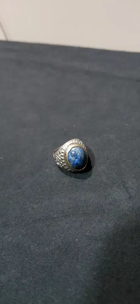 Batu Lazuli Biru asli
