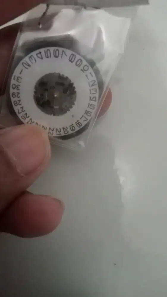 Mesin jam tangan VX 42E