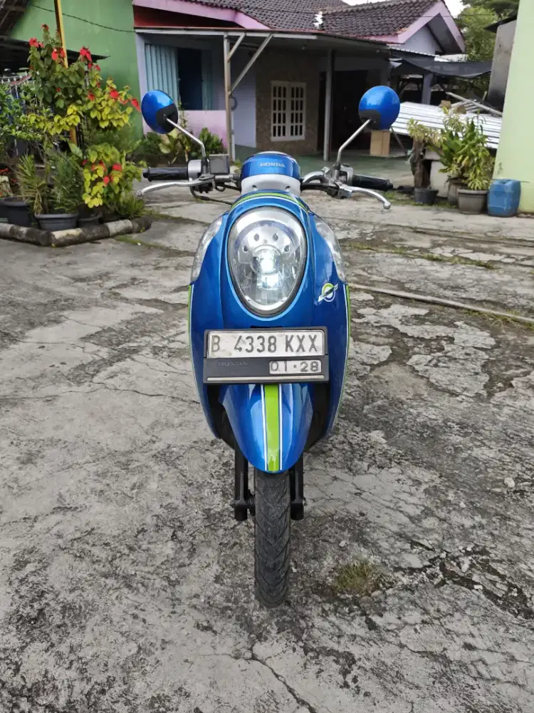 Honda scoopy 2014 esp