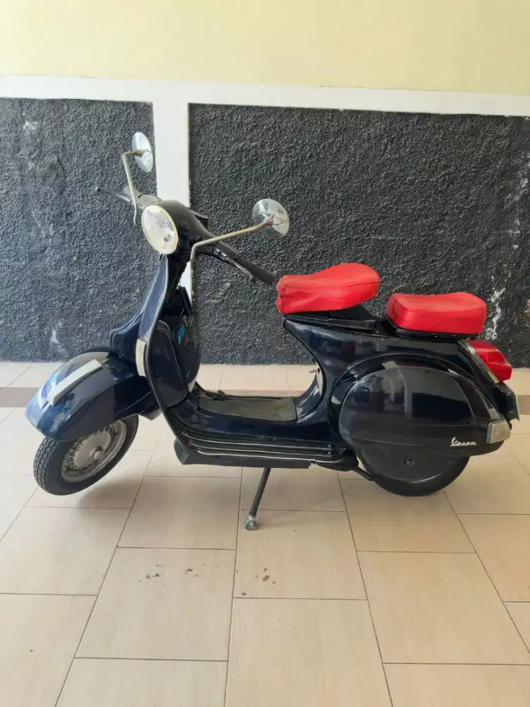 Vespa PX 150 / Exclusive 2 th. 1984
