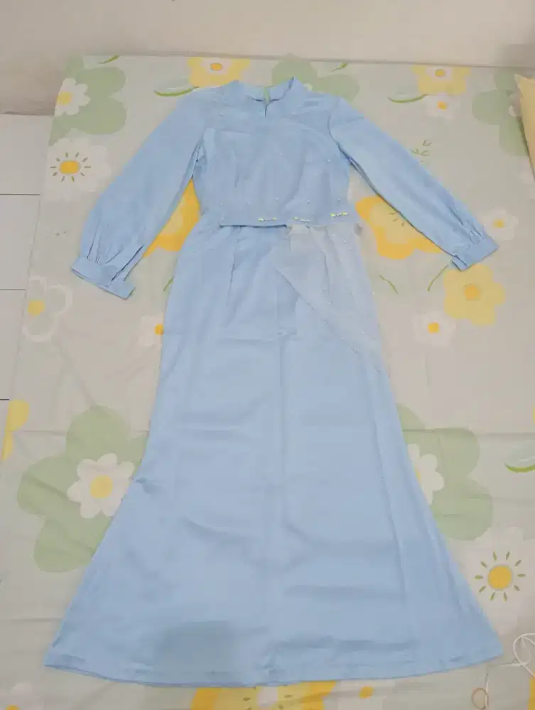 PRELOVED DRESS WANITA