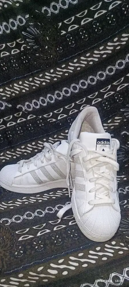 Adidas Superstar white silver