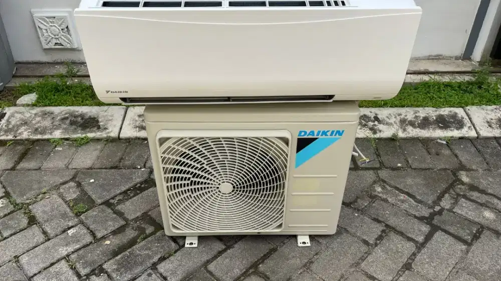 Ready AC ½ - 2pk bekas / baru