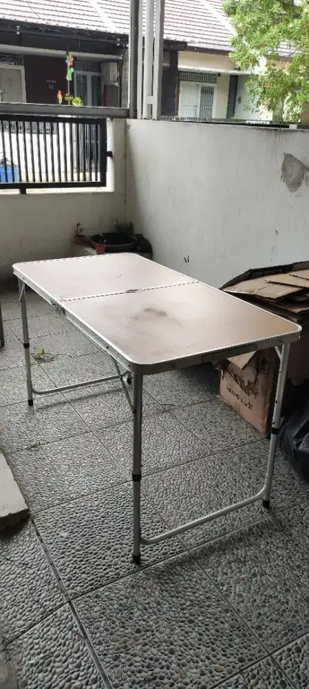 Meja Lipat Alumunium