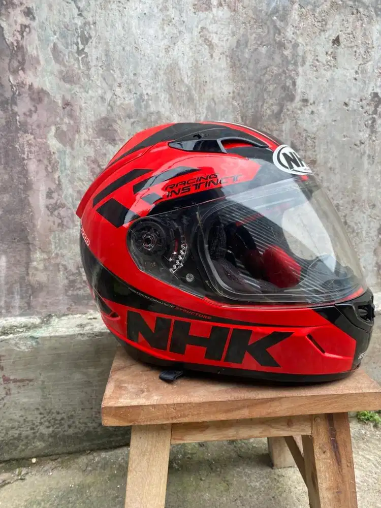HELM NHK GP 1000