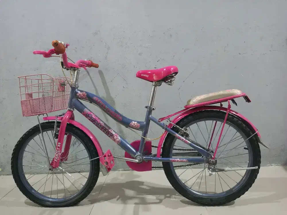 SEPEDA FAMILY GIRL POWER