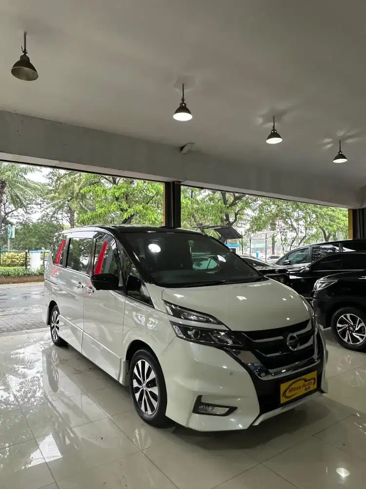NISSAN SERENA HWS 2019 TDP 10 jt  PUTIH 2020 RECORD 2021 twotone