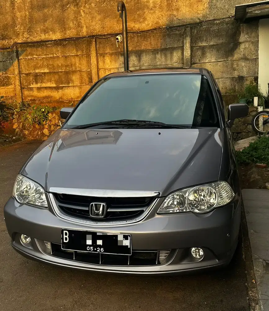 Honda Odyssey RA6 Absolute 2003 Bensin