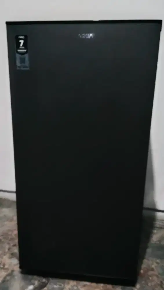 DIJUAL CEPAT – Kulkas AQUA AQR-D191