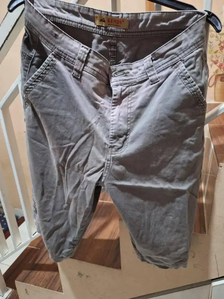 Celpen Pria sesuai gambar