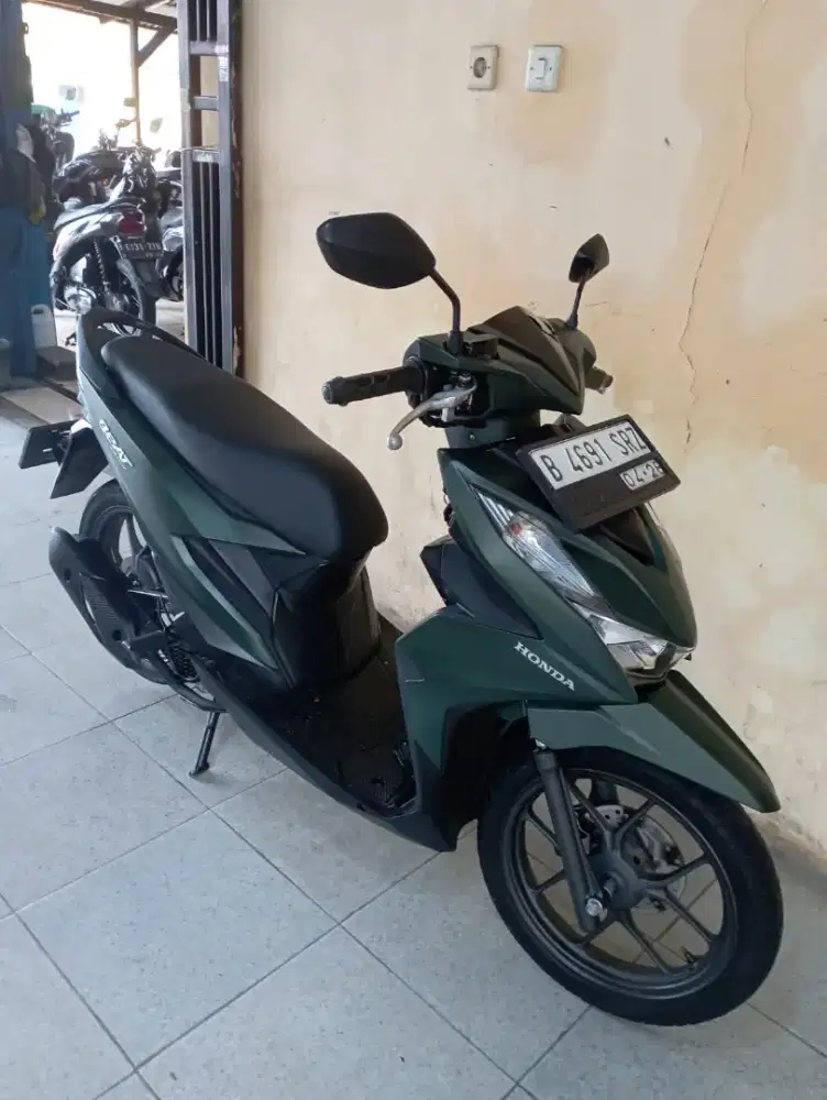 HINDA BEAT DELUXE TH 2023