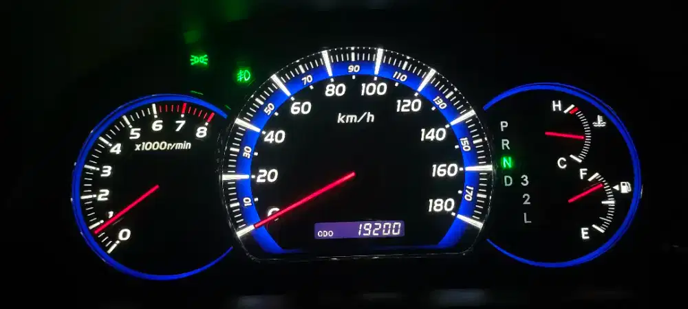 Very low KM, Premium Sound, ANH 10,