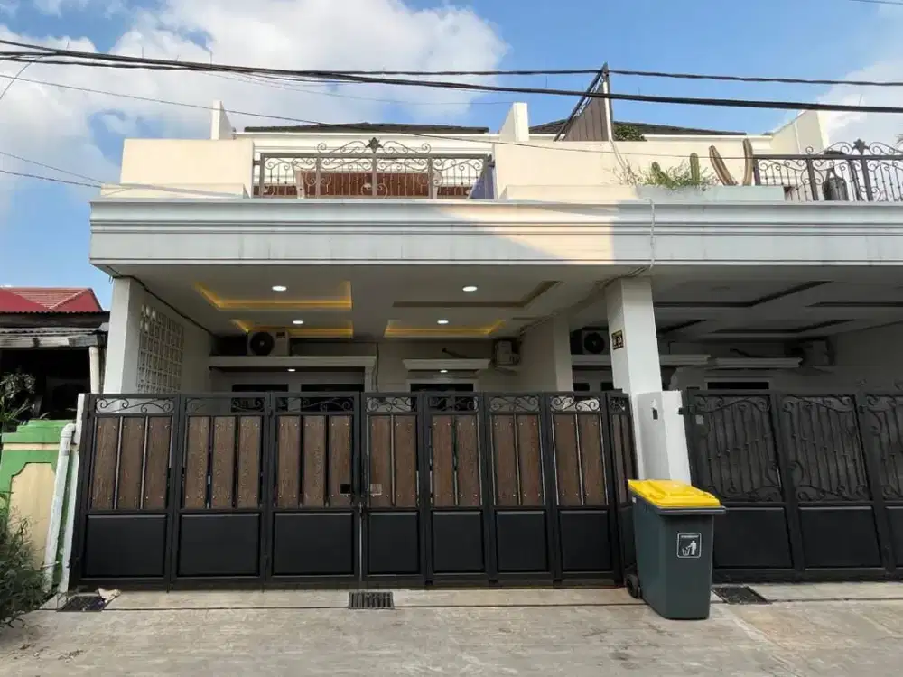 Dijual Rumah Semi Furnished  2 Lantai di Komplek di Jatiasih Kota Bekasi