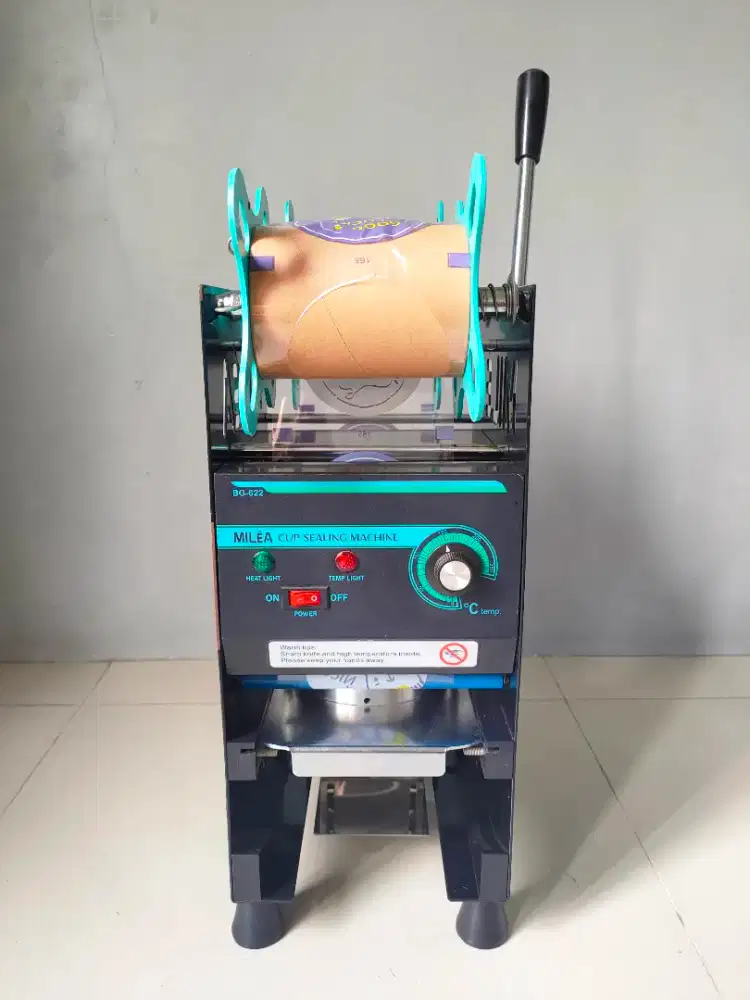 mesin Sealer cup minuman