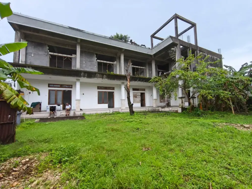 Disewakan Bangunan Guesthouse Kondisi 70% Pembangunan Lokasi di Ungasan.