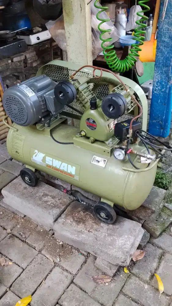 Kompresor listrik Swan