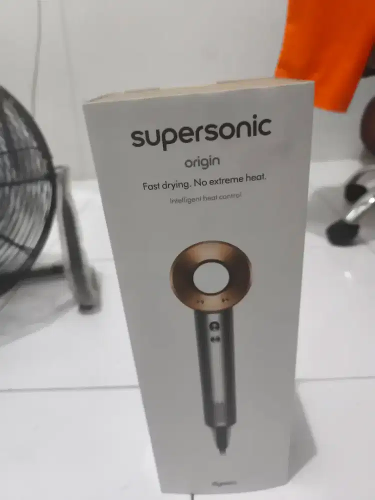 Dyson hair dryer H08